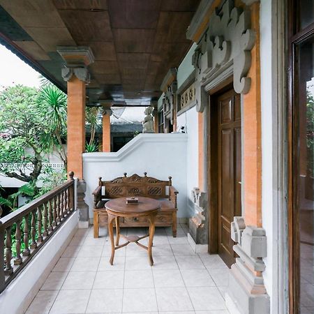 Urbanview Hotel Ananda Beach Sanur Екстер'єр фото