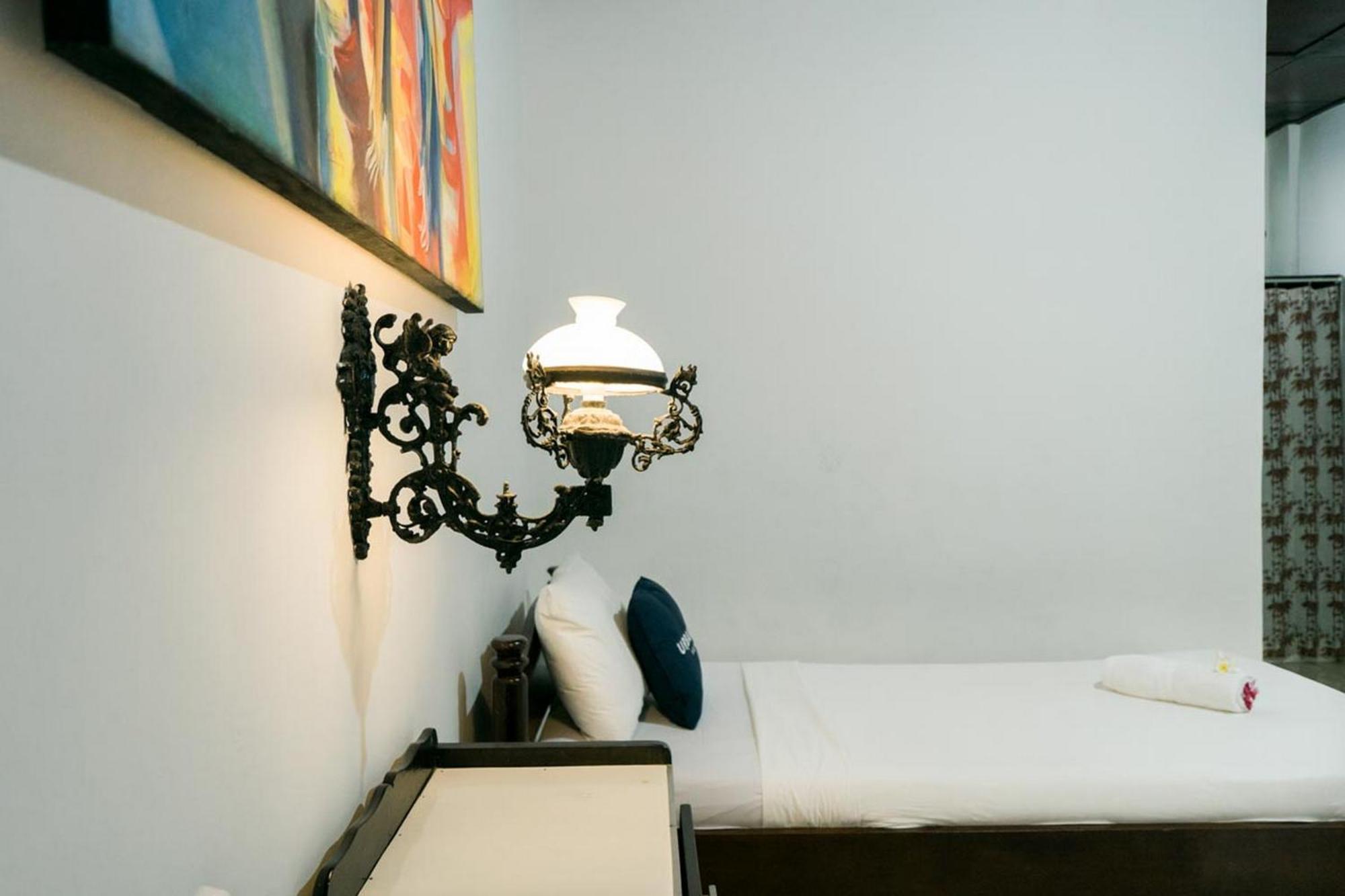 Urbanview Hotel Ananda Beach Sanur Екстер'єр фото